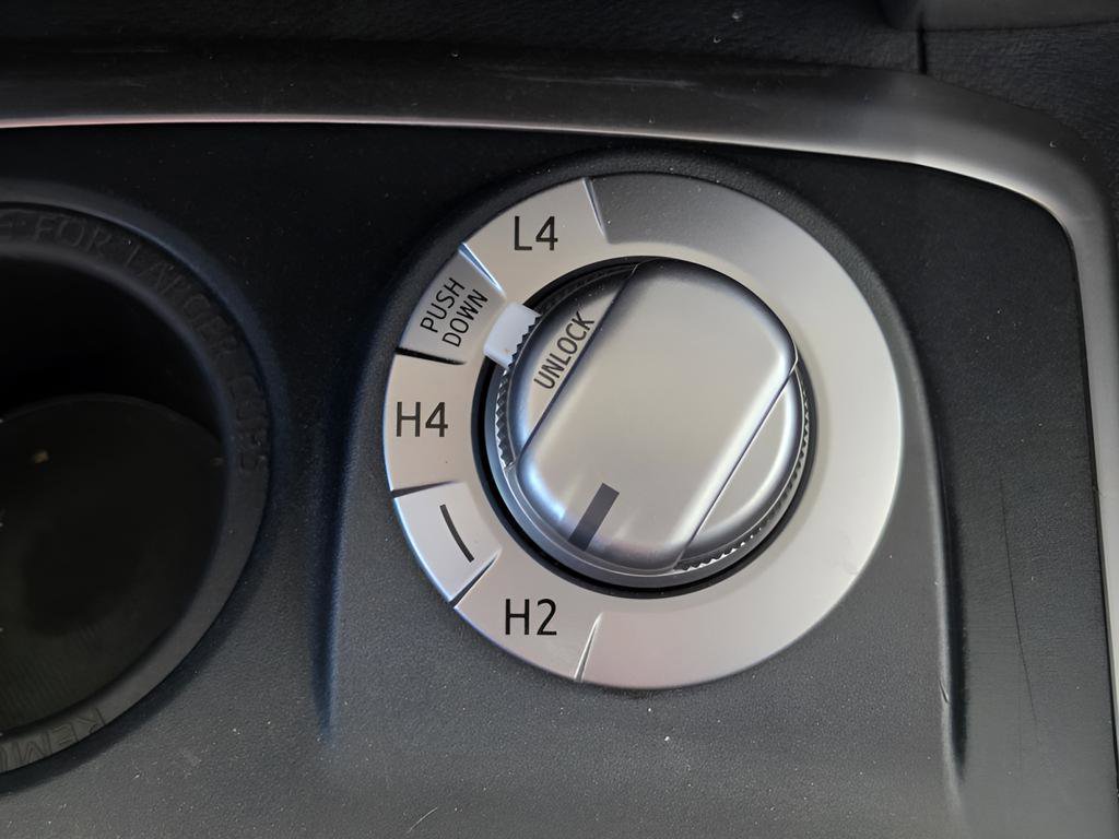 Used 2022 Toyota 4Runner SR5 Premium w/ Moonroof Package AWD/4WD image 19