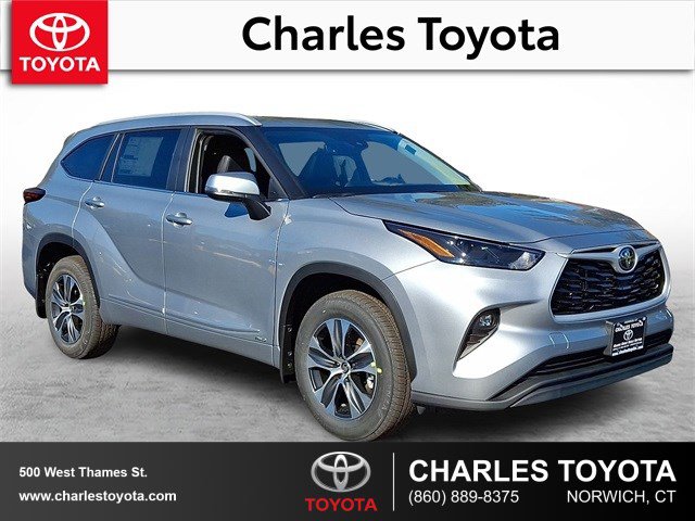 New 2025 Toyota Highlander XLE