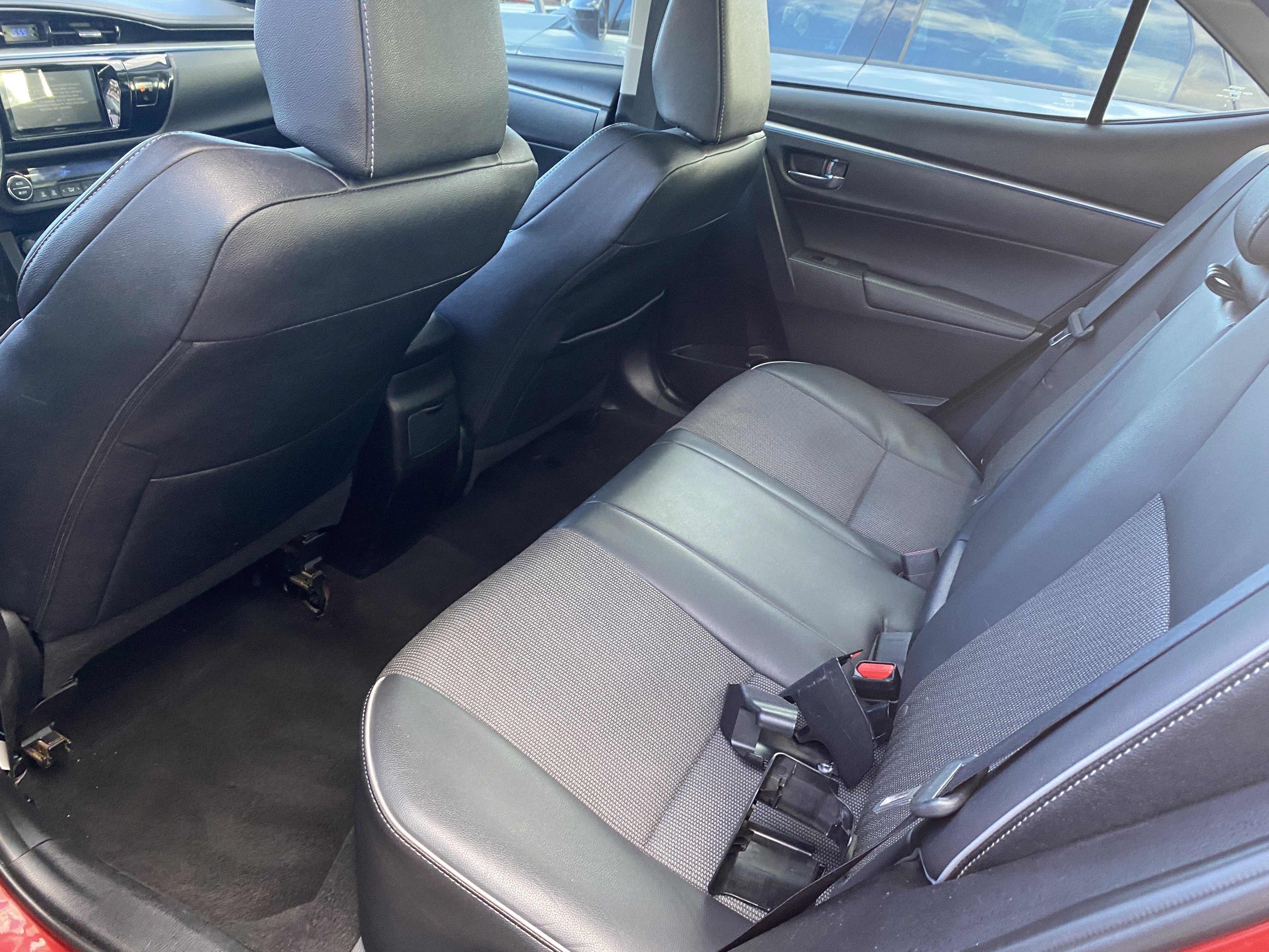 Used 2016 Toyota Corolla S Special Edition FWD image 15