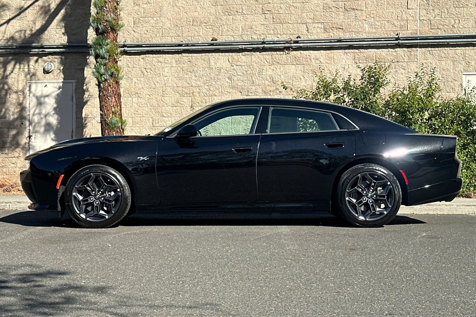 New 2026 Dodge Charger R/T w/ Blacktop Package AWD/4WD image 6
