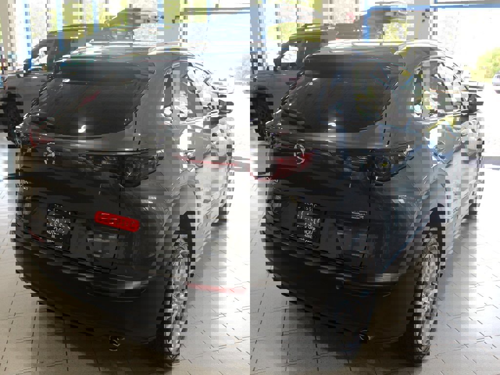 Used 2022 MAZDA CX-30 AWD 2.5 S w/ Preferred Package image 5