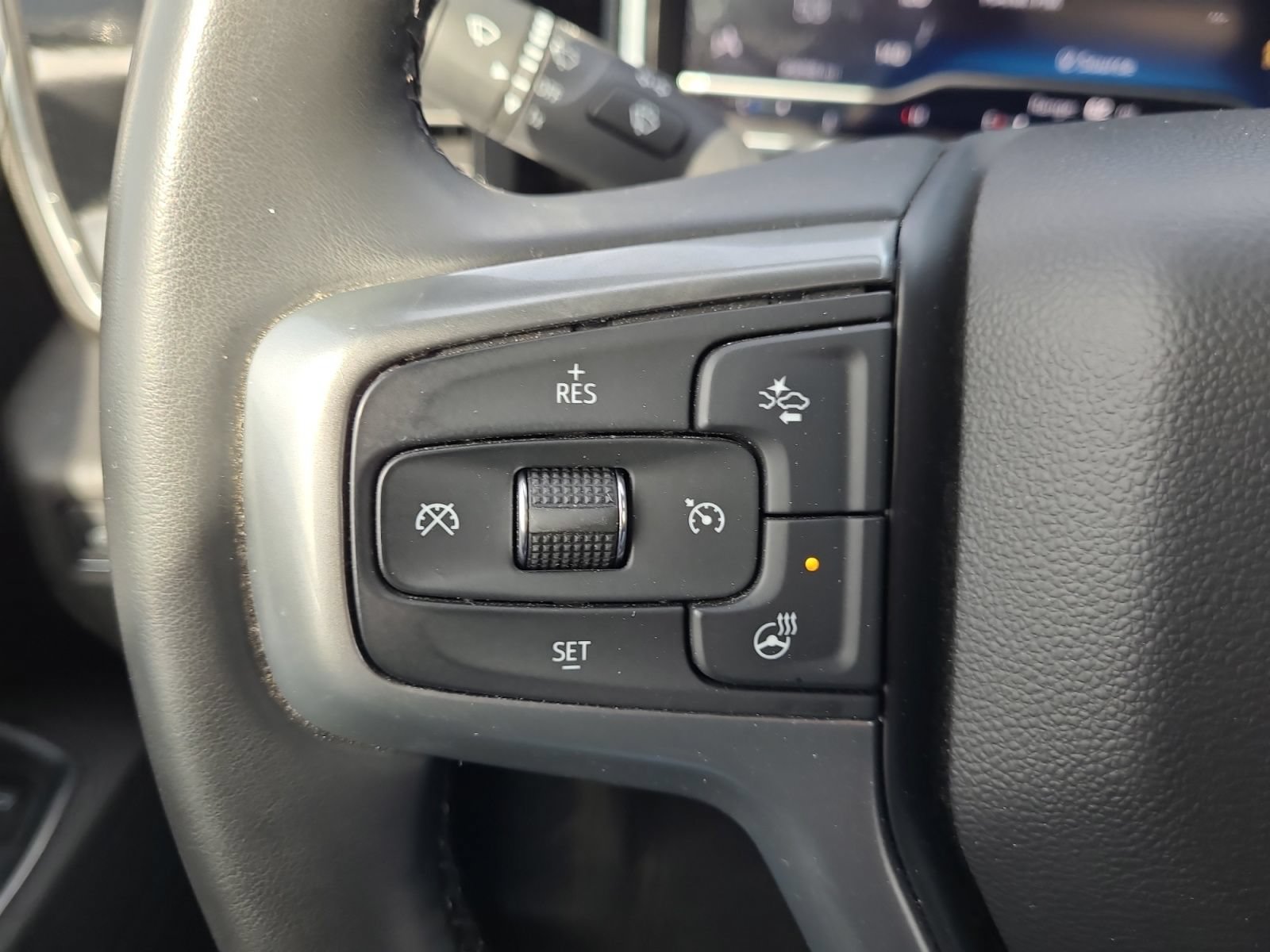 Used 2025 Chevrolet Silverado 2500 LT w/ Convenience Package AWD/4WD image 25