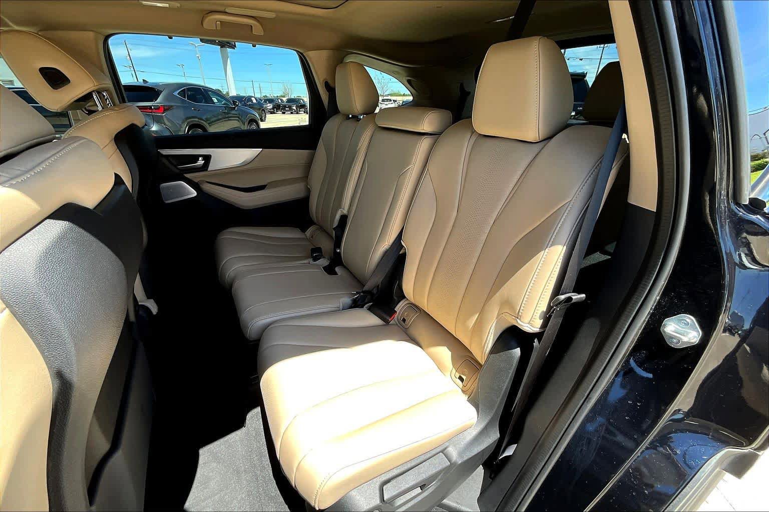 Used 2025 Acura MDX FWD w/ Technology Package image 21