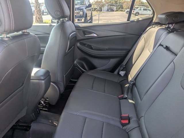 Used 2022 Buick Encore GX Essence w/ Experience Buick Package image 13
