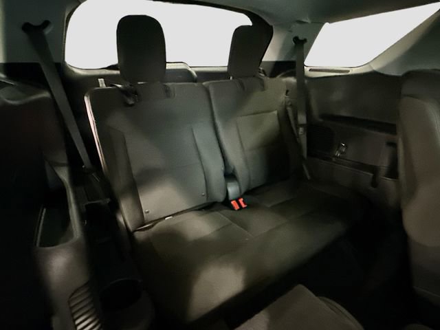 Used 2021 Ford Explorer XLT image 27