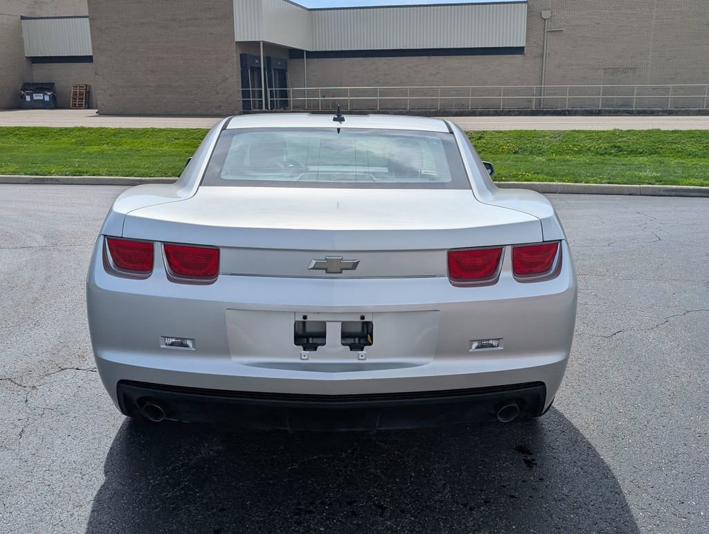 Used 2011 Chevrolet Camaro LT image 6