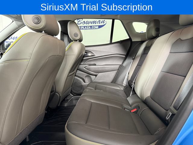 Used 2025 Chevrolet Trax ACTIV w/ Sunroof Package FWD image 14