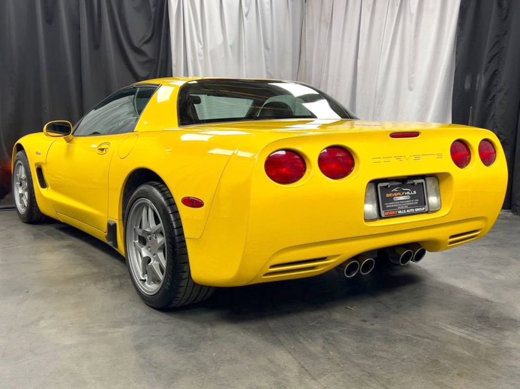 Used 2003 Chevrolet Corvette Z06 w/ Memory Package, 3 Drivers image 5