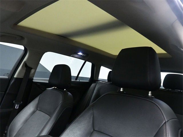 Used 2018 Buick Regal Essence w/ Driver Confidence Package #1 image 19