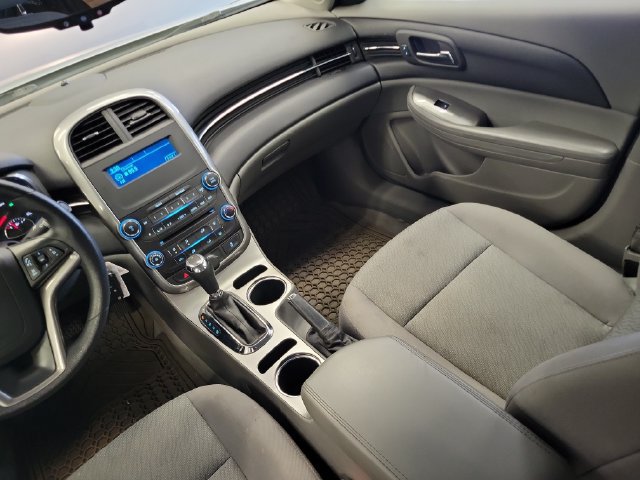 Used 2015 Chevrolet Malibu LS FWD image 25