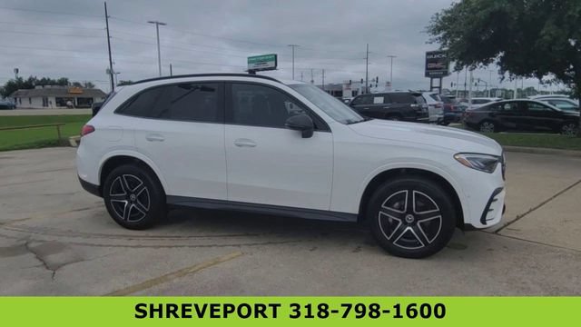 Used 2025 Mercedes-Benz GLC 300 image 2