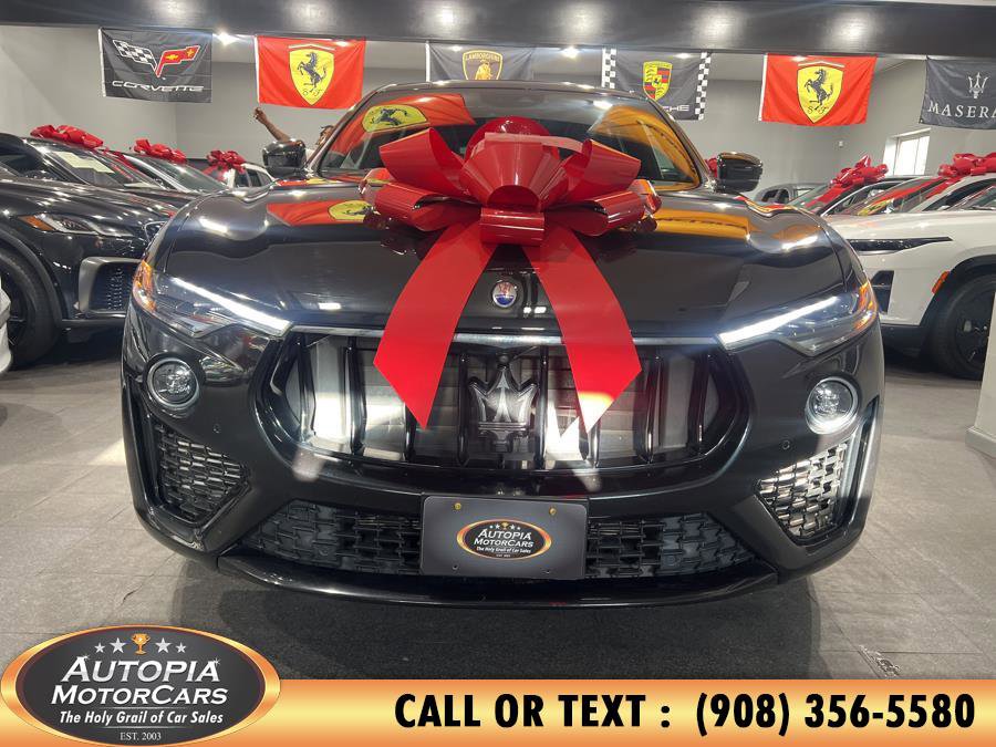 Used 2019 Maserati Levante GranSport image 45