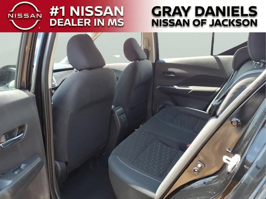 Used 2021 Nissan Kicks SV FWD image 27