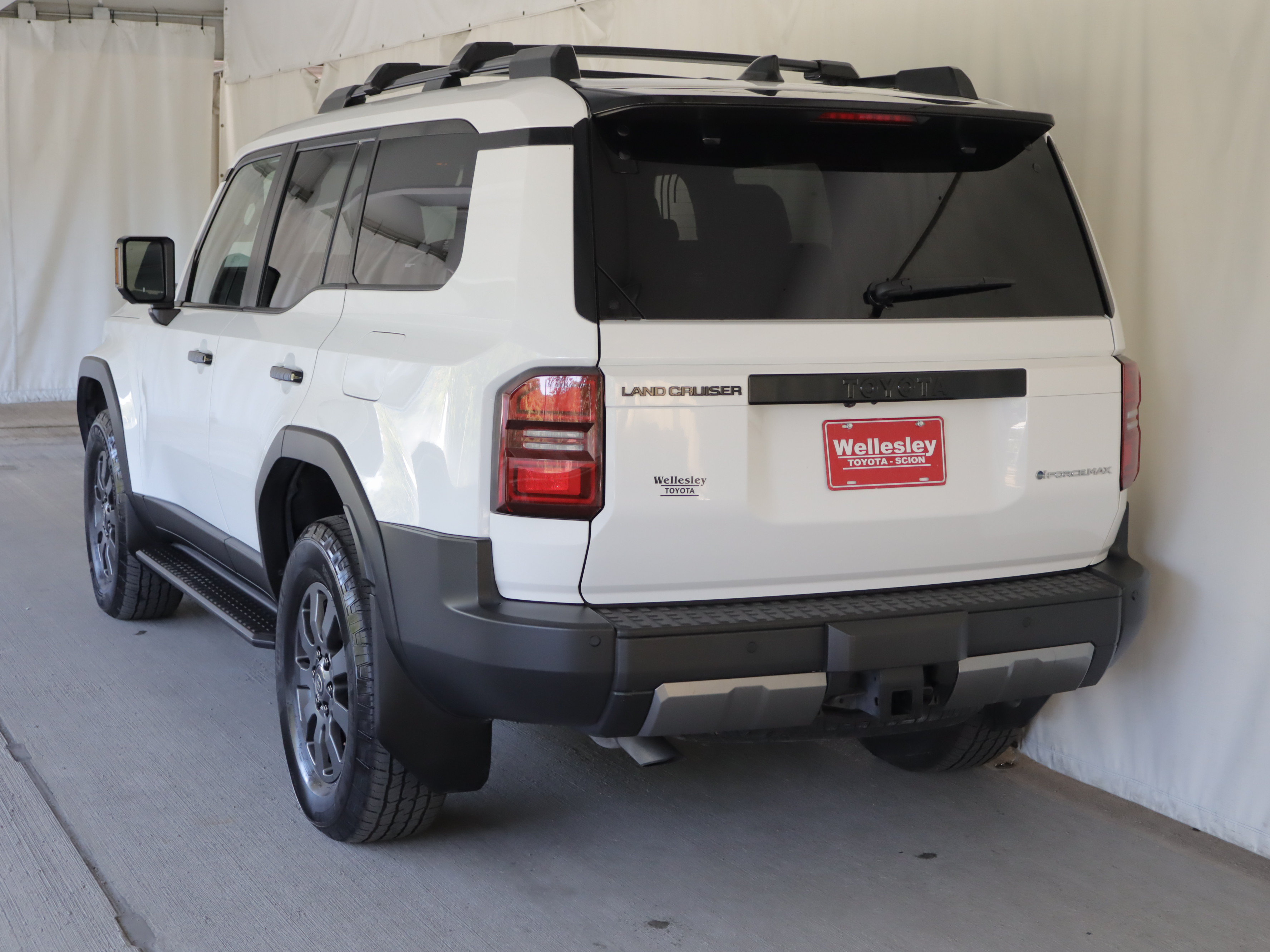 Used 2024 Toyota Land Cruiser AWD/4WD image 28