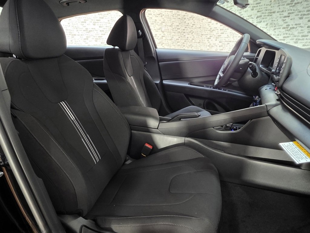 New 2026 Hyundai Elantra Sport w/ Cargo Package image 12