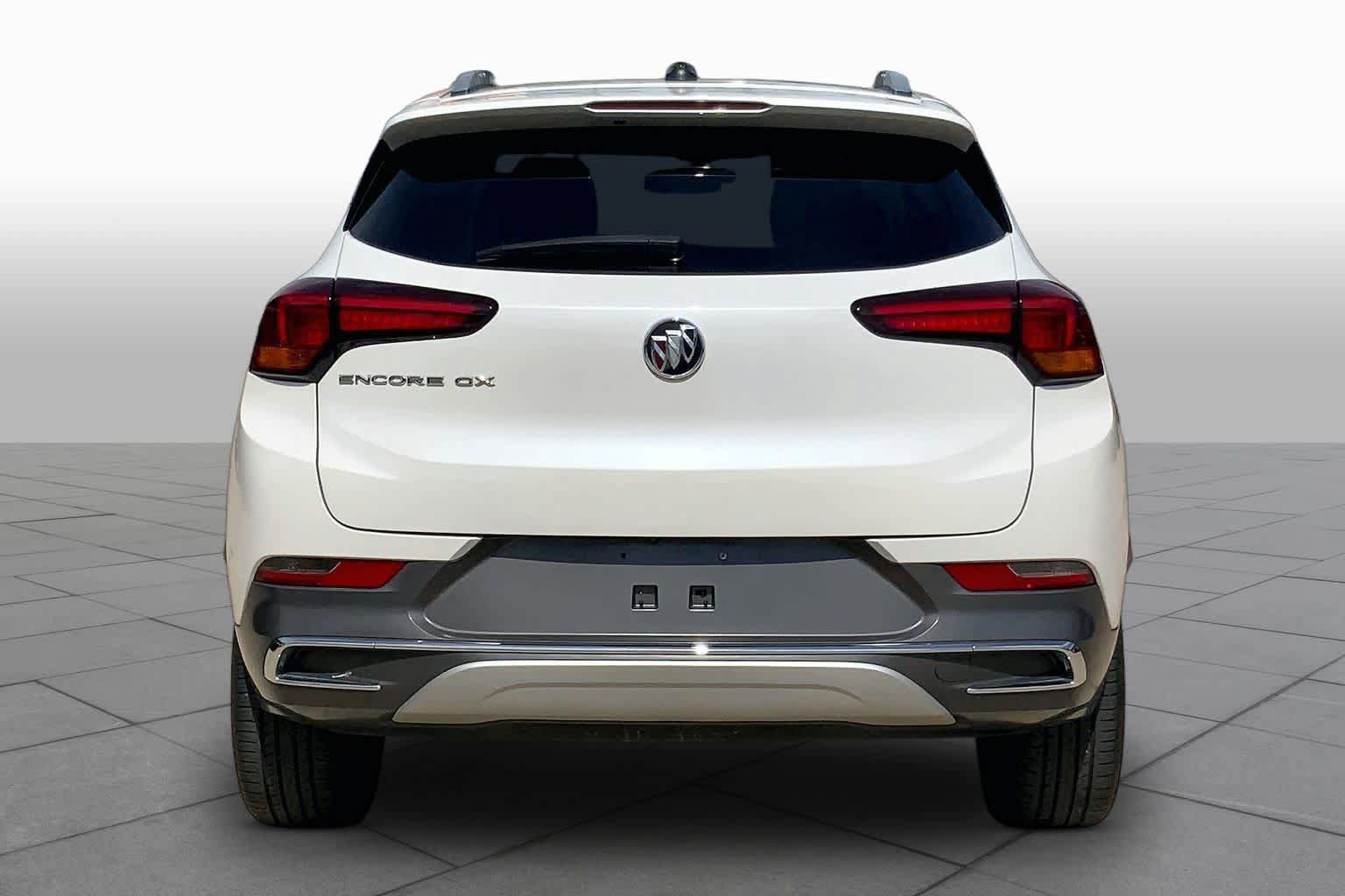 Certified 2023 Buick Encore GX Essence w/ Experience Buick Package FWD image 4