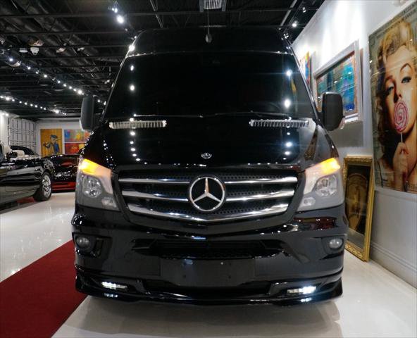 Used 2015 Mercedes-Benz Sprinter 2500 image 4