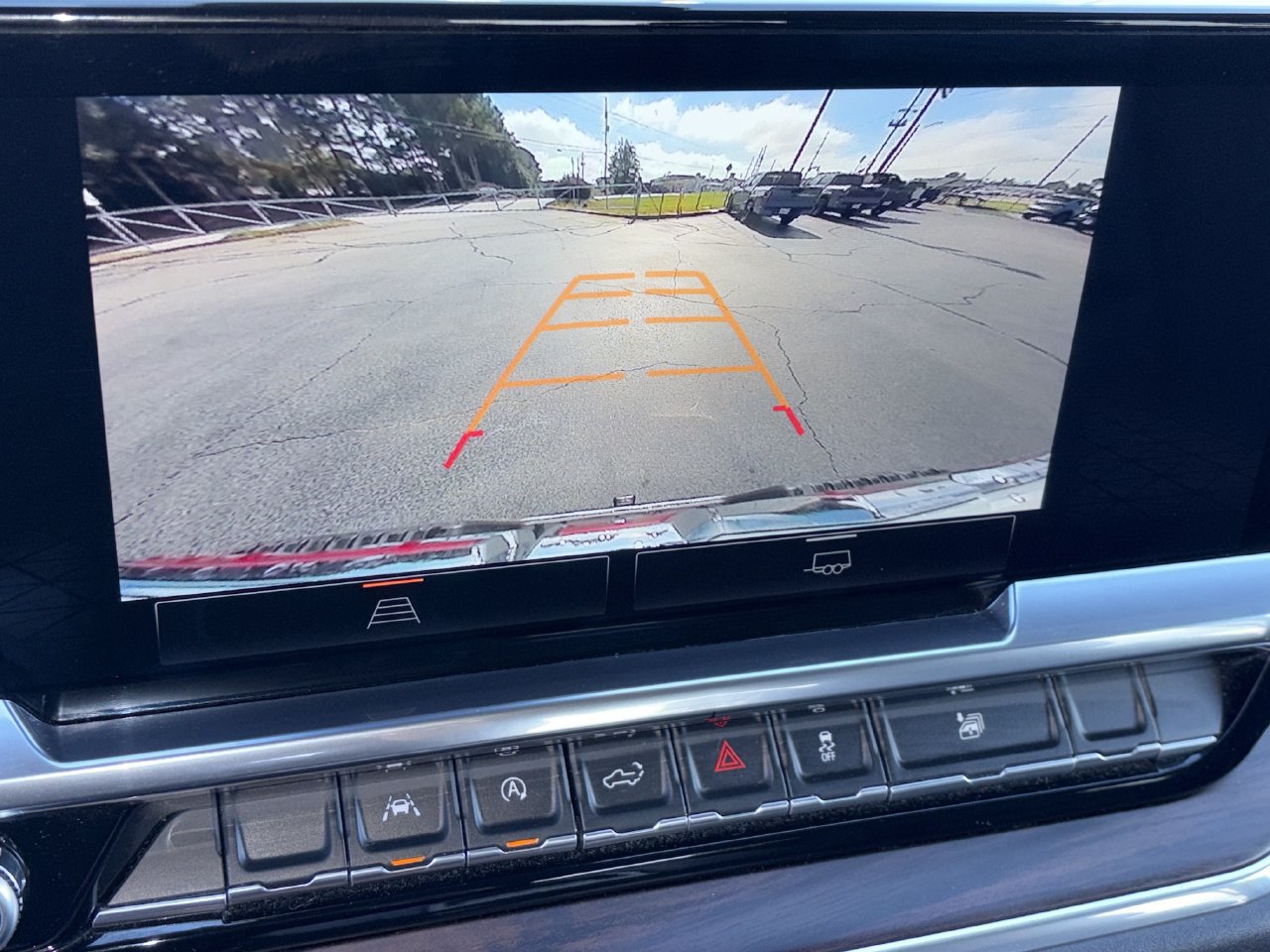 Used 2025 GMC Sierra 1500 SLT RWD image 4