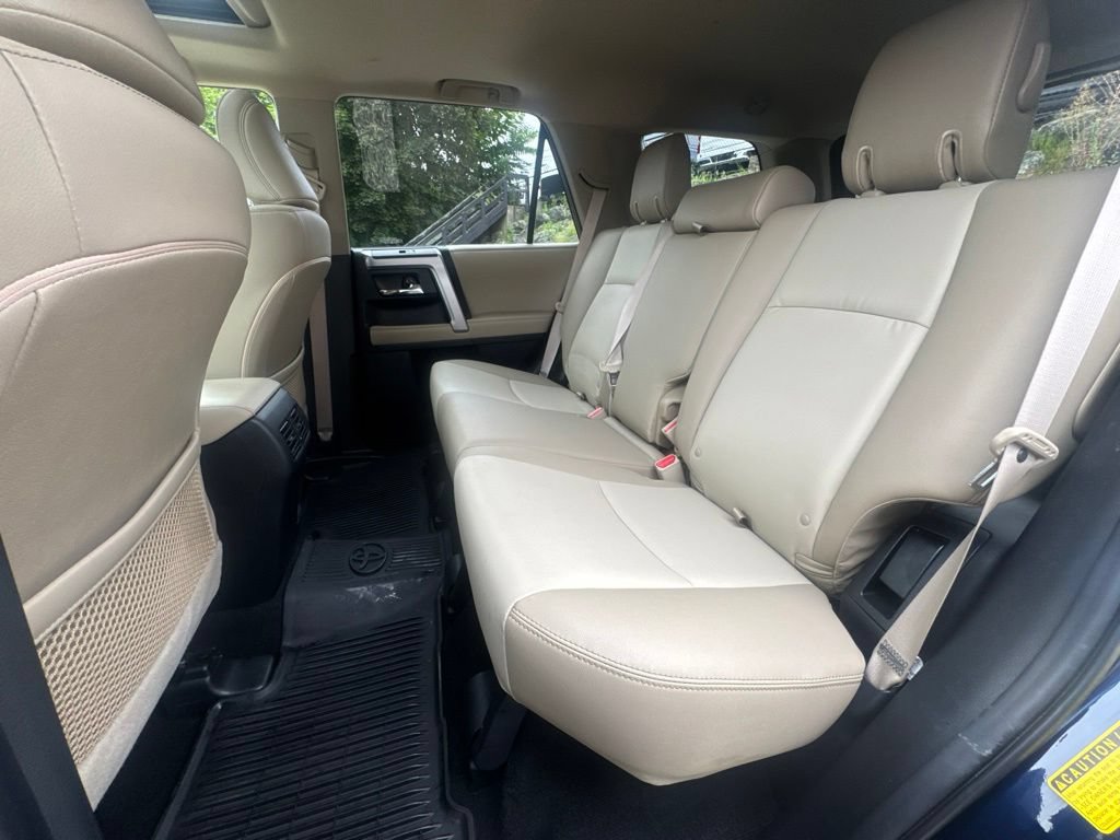 Used 2021 Toyota 4Runner SR5 Premium w/ Moonroof Package AWD/4WD image 51