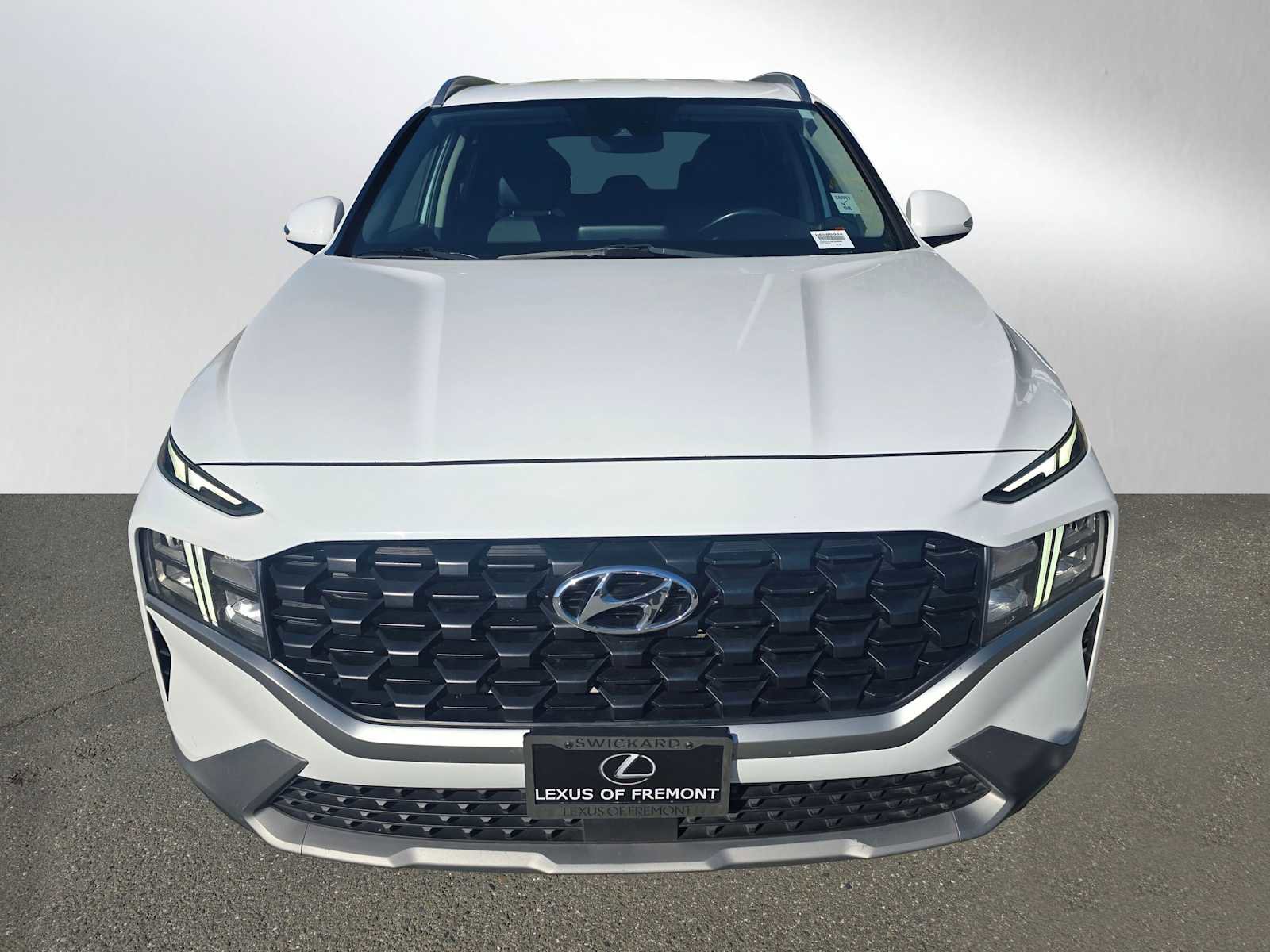 Used 2023 Hyundai Santa Fe SEL FWD image 8