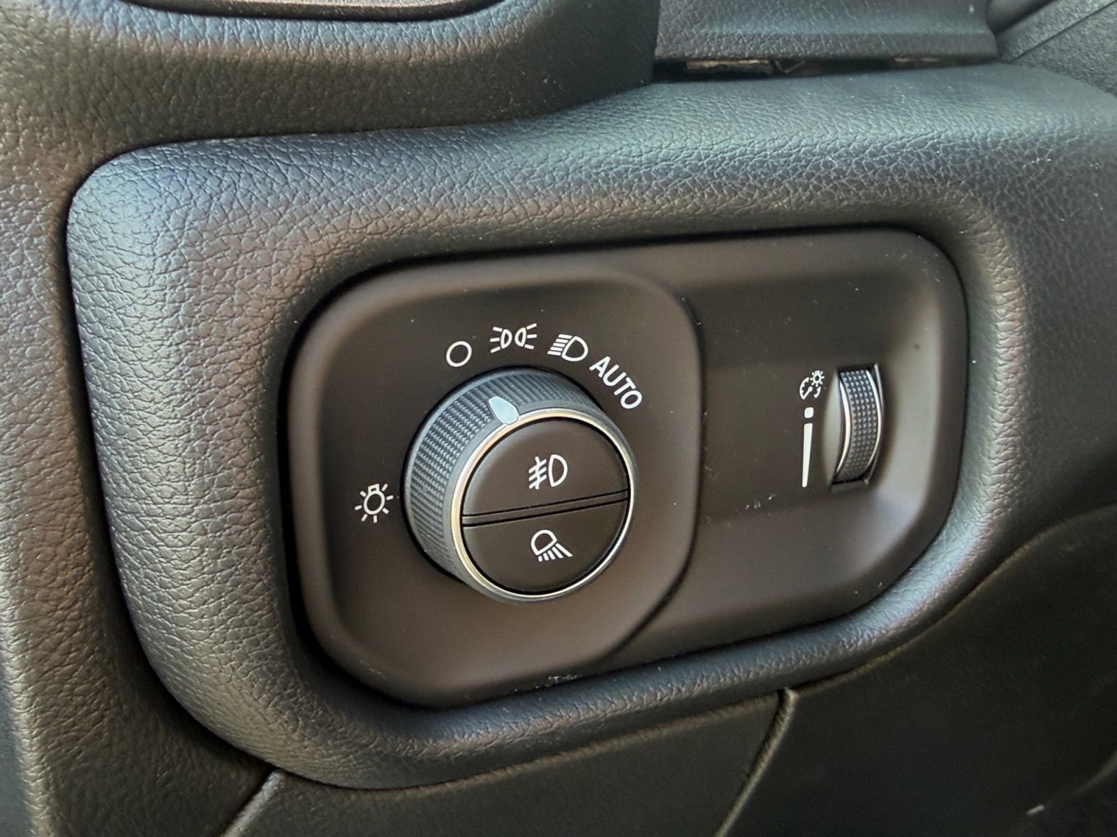 New 2026 RAM 2500 Tradesman image 22