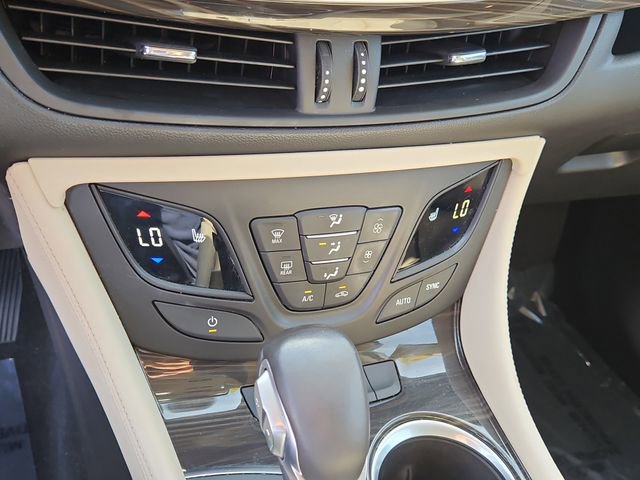 Used 2020 Buick Envision Essence w/ Experience Buick Package image 29