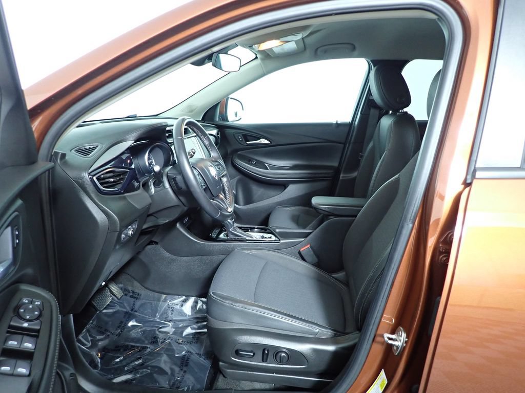 Used 2020 Buick Encore GX Preferred w/ Cold Weather Comfort Package AWD/4WD image 21