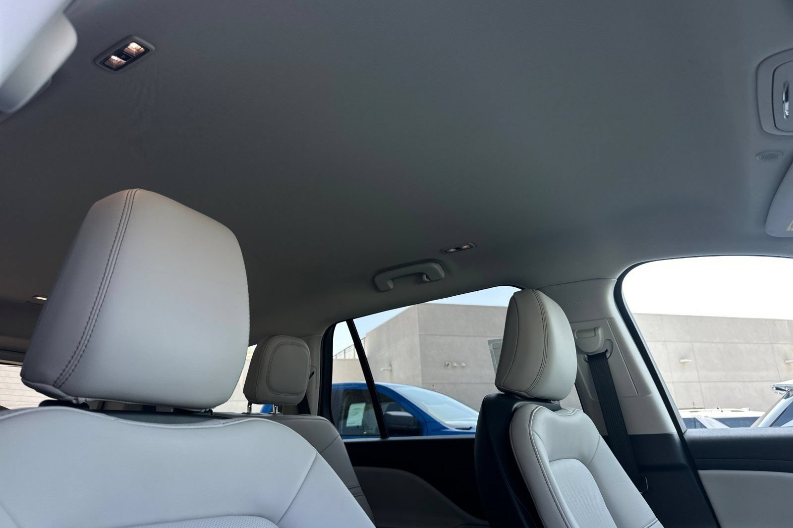 New 2026 Lincoln Aviator 2WD image 17