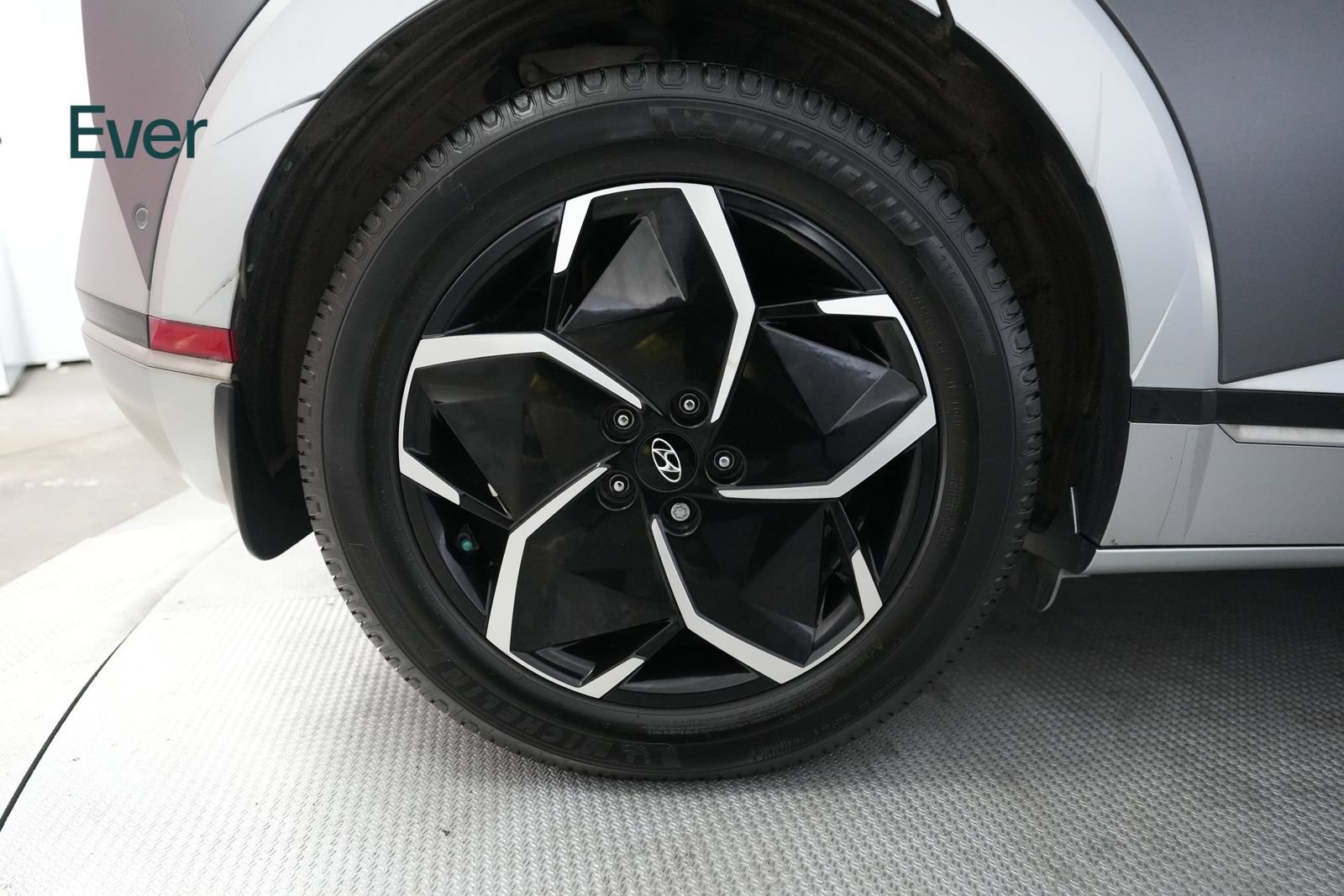 Used 2023 Hyundai Ioniq 5 Limited RWD image 21