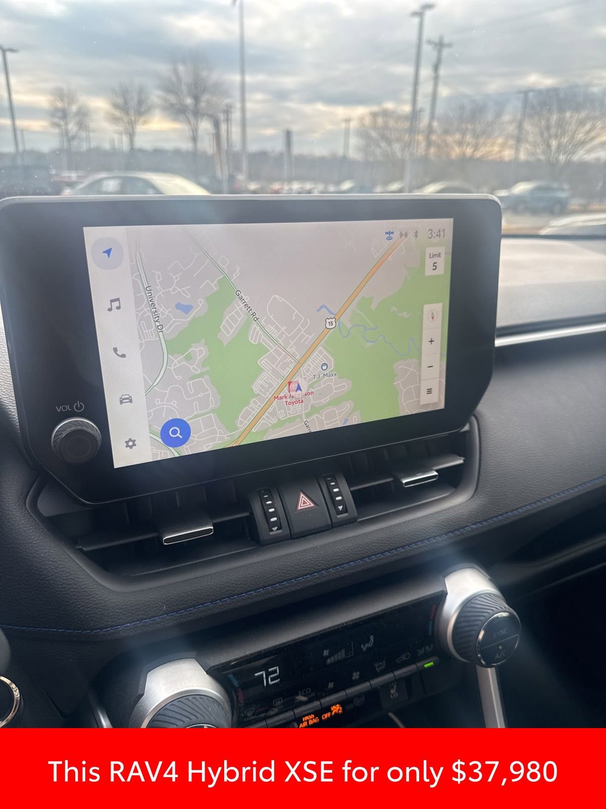 Used 2024 Toyota RAV4 XSE w/ Weather Package image 16