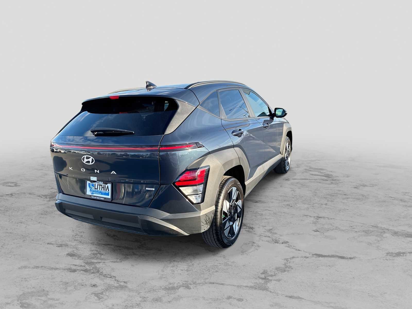 Used 2025 Hyundai Kona SEL image 8