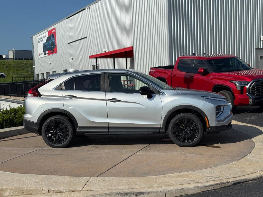 Used 2022 Mitsubishi Eclipse Cross LE AWD/4WD video 2