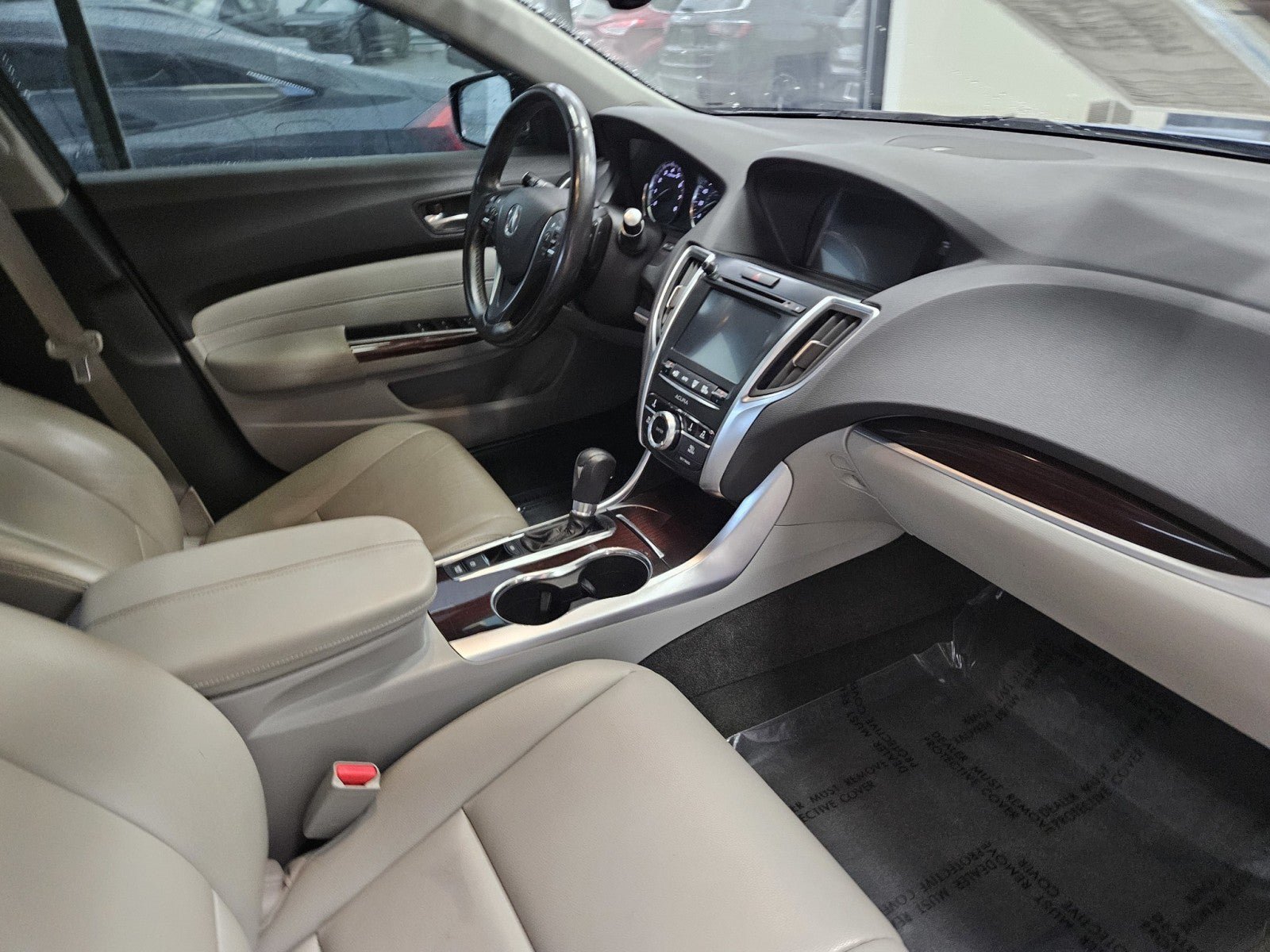 Used 2016 Acura TLX FWD image 12