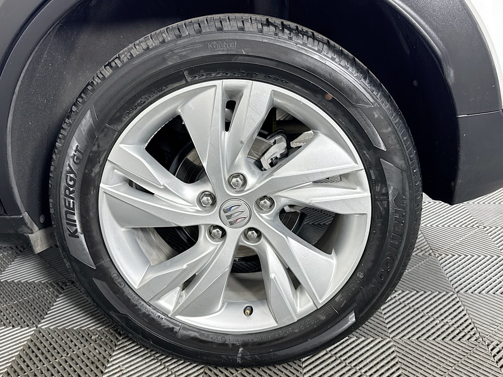Used 2024 Buick Encore GX Preferred FWD image 36