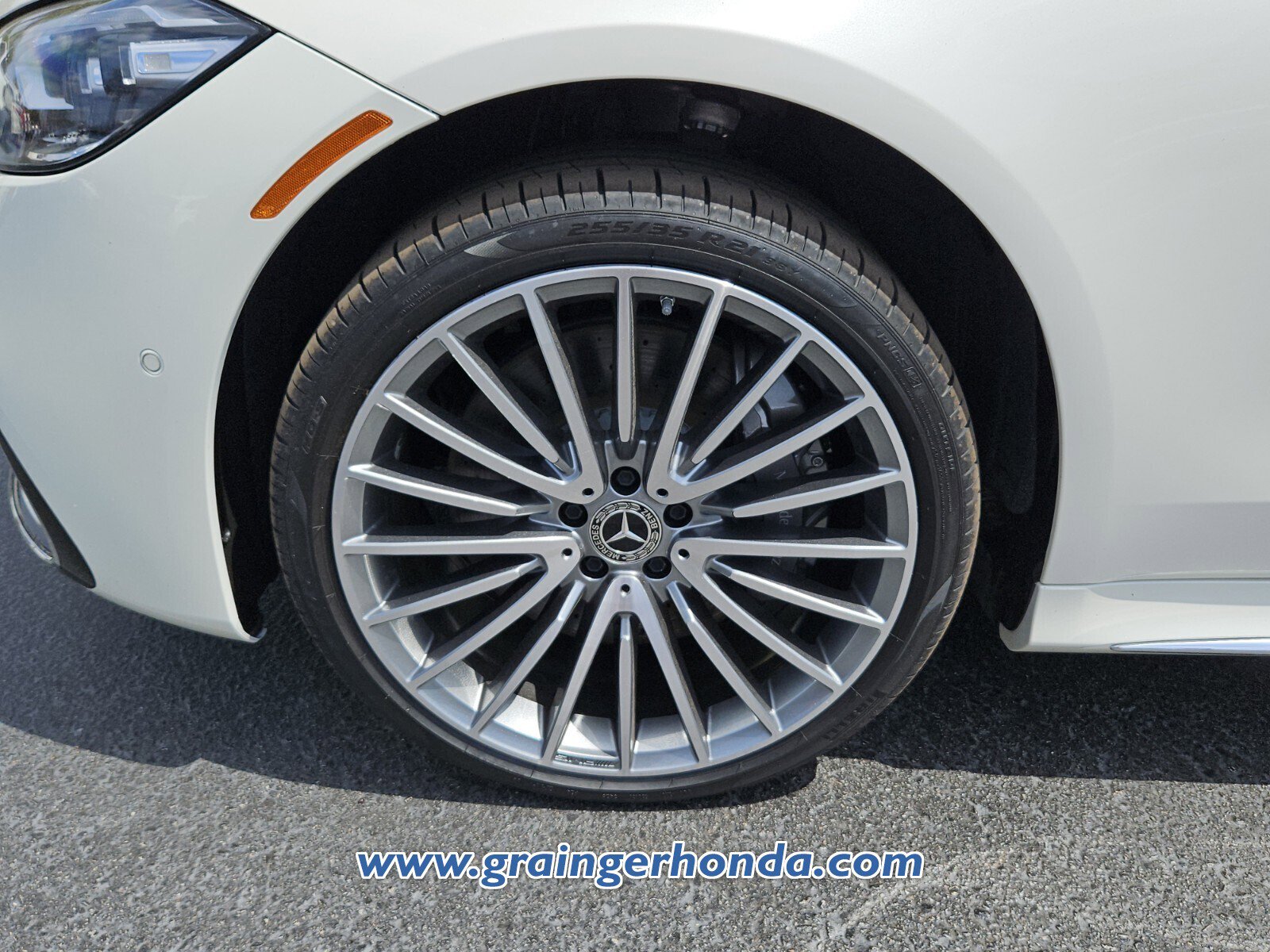Used 2022 Mercedes-Benz S 500 4MATIC image 9