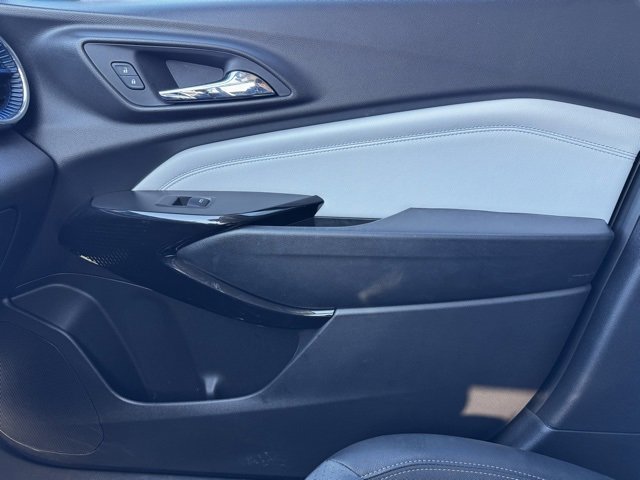 Used 2025 Chevrolet Trax LT image 20