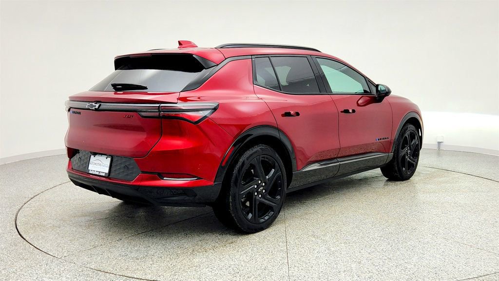 Used 2025 Chevrolet Equinox EV RS image 5