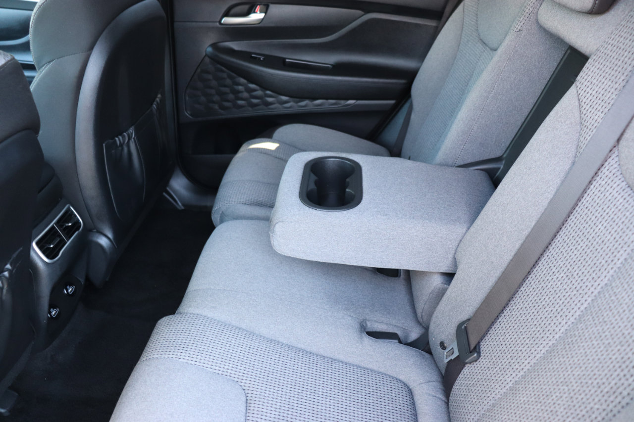 Used 2023 Hyundai Santa Fe SEL Convenience image 22