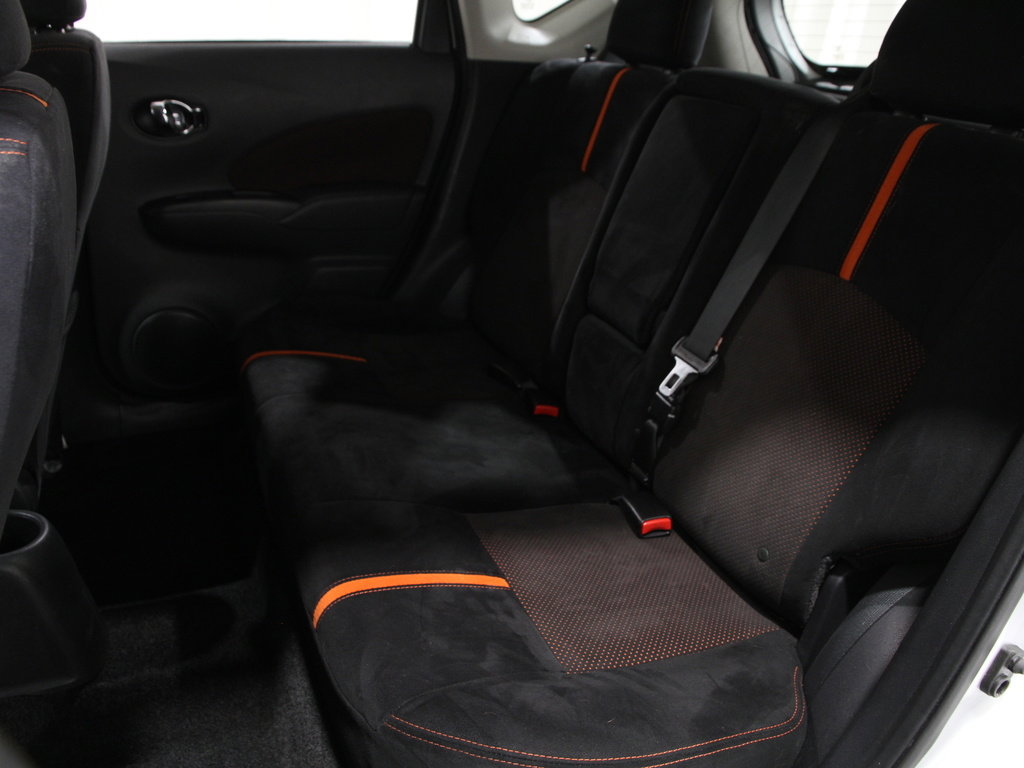 Used 2017 Nissan Versa Note SR image 17