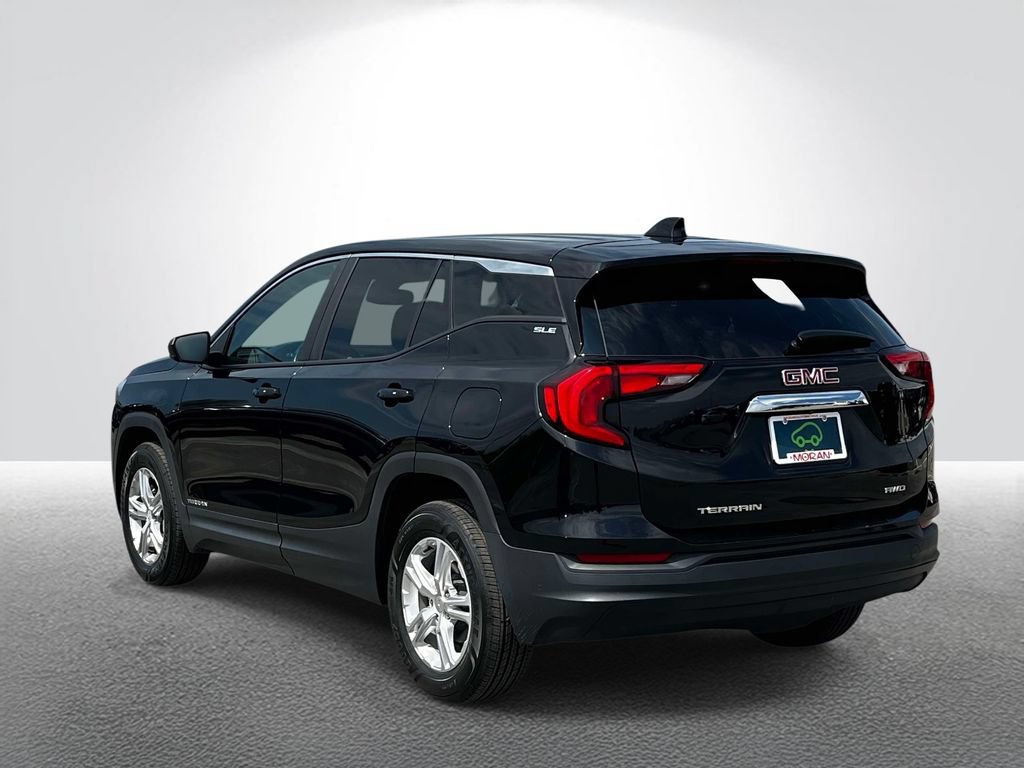 Certified 2021 GMC Terrain SLE w/ LPO, Floor Liner Package AWD/4WD image 3