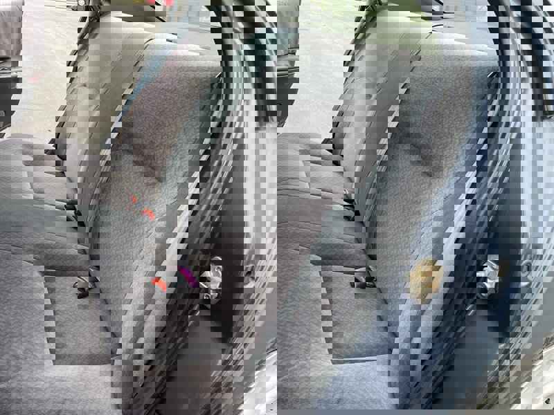 Used 2000 Dodge Intrepid image 31