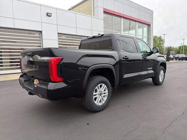Used 2023 Toyota Tundra SR5 AWD/4WD image 7