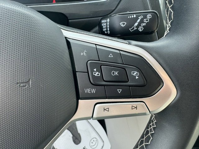 Used 2023 Volkswagen Tiguan SE image 20