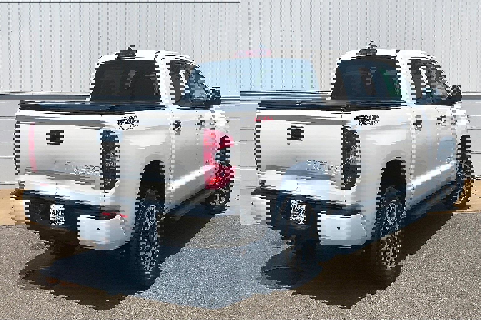 Used 2020 Toyota Tundra SR5 w/ TRD Sport Plus Package AWD/4WD image 17