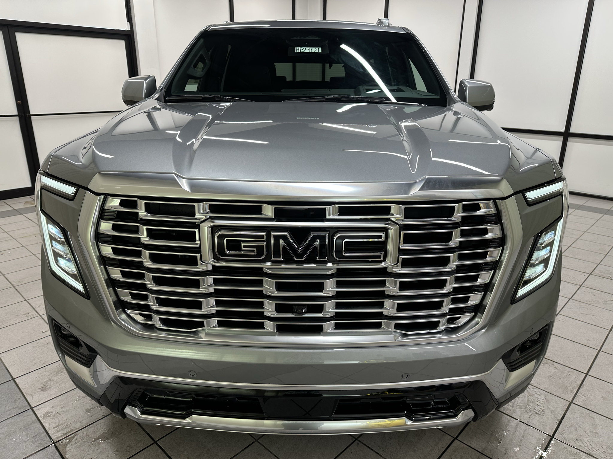 New 2027 GMC Yukon Denali w/ Sun & Power Step Package AWD/4WD image 14