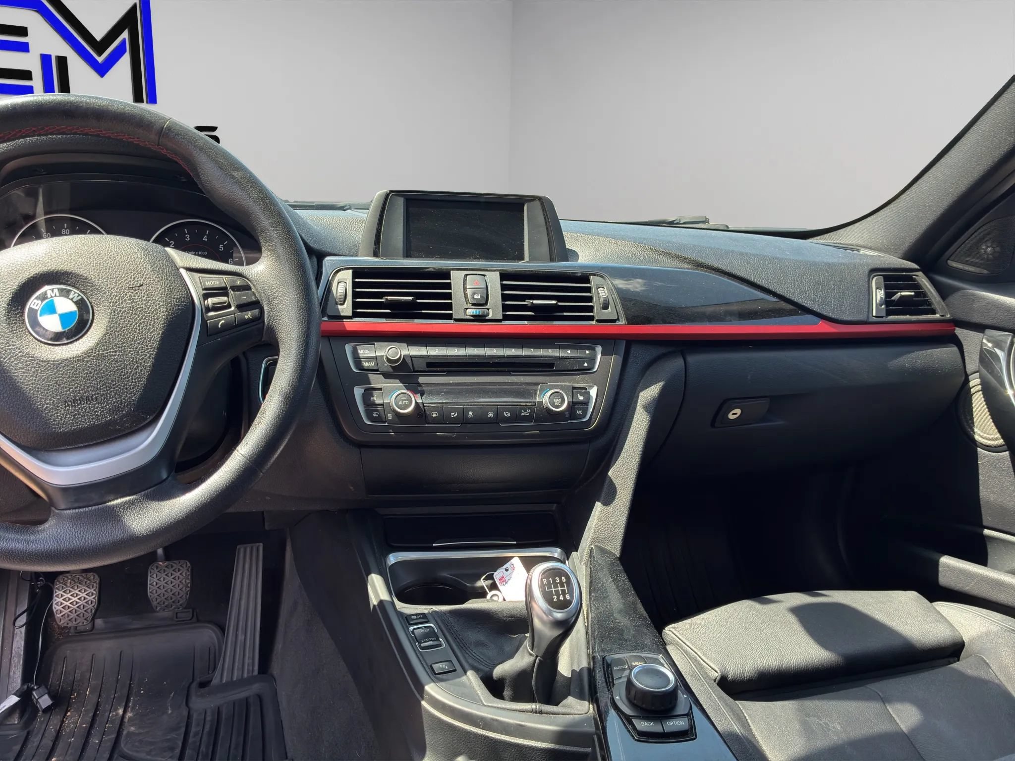 Used 2013 BMW 335i xDrive Sedan AWD/4WD image 10