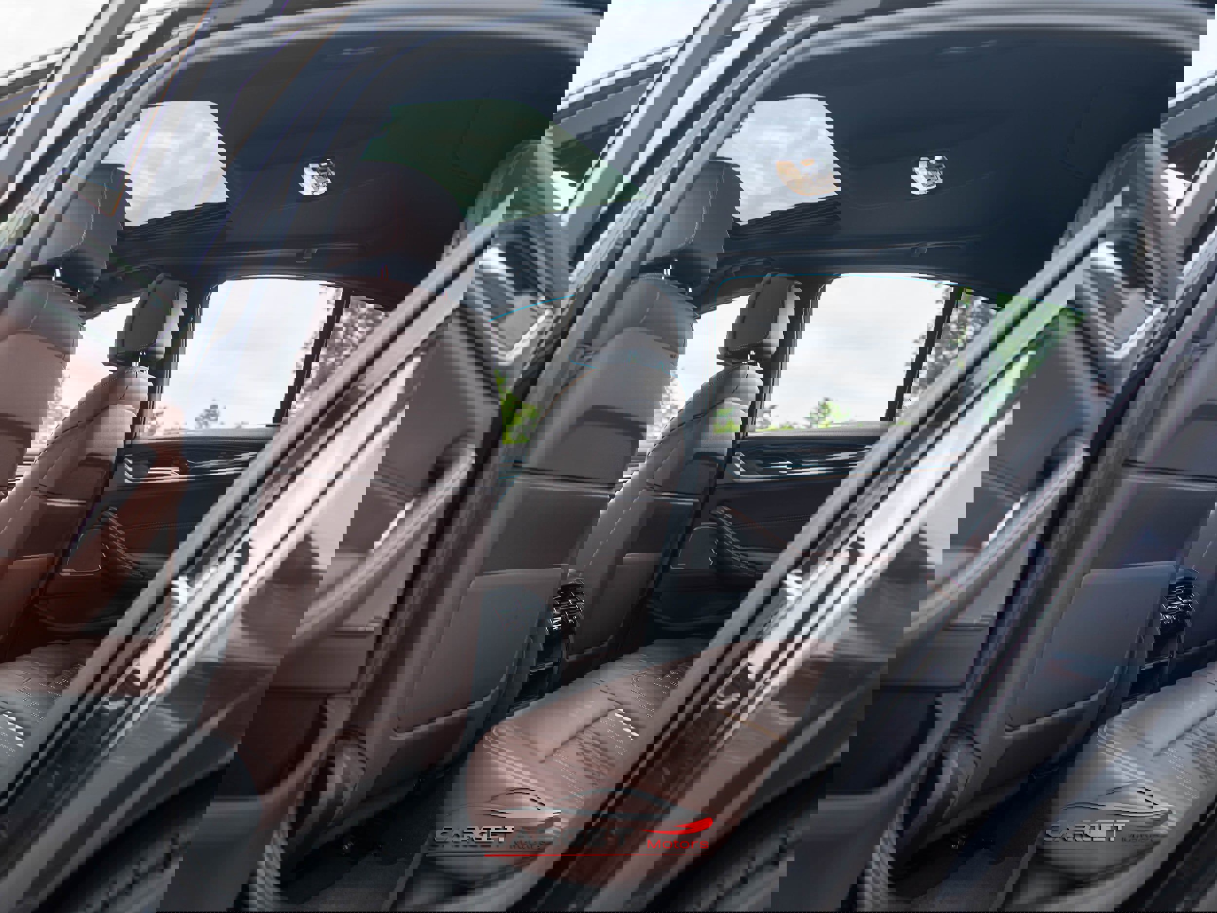 Used 2021 BMW M550i xDrive w/ Premium Package image 21