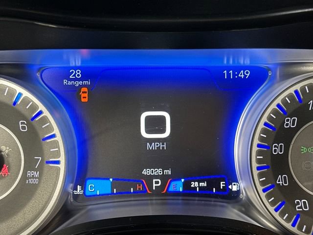 Used 2022 Chrysler 300 Touring L image 18