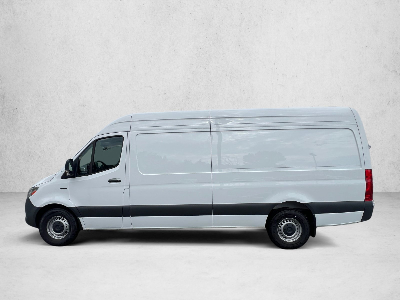 New 2025 Mercedes-Benz eSprinter 170 Cargo image 8