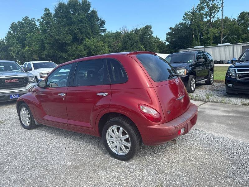 Used 2006 Chrysler PT Cruiser Limited FWD image 2